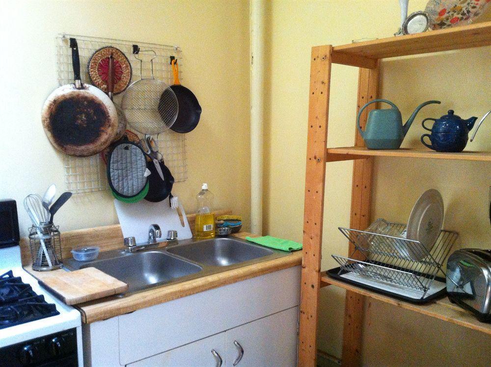 Harlem 144 Guesthouse New York Eksteriør billede