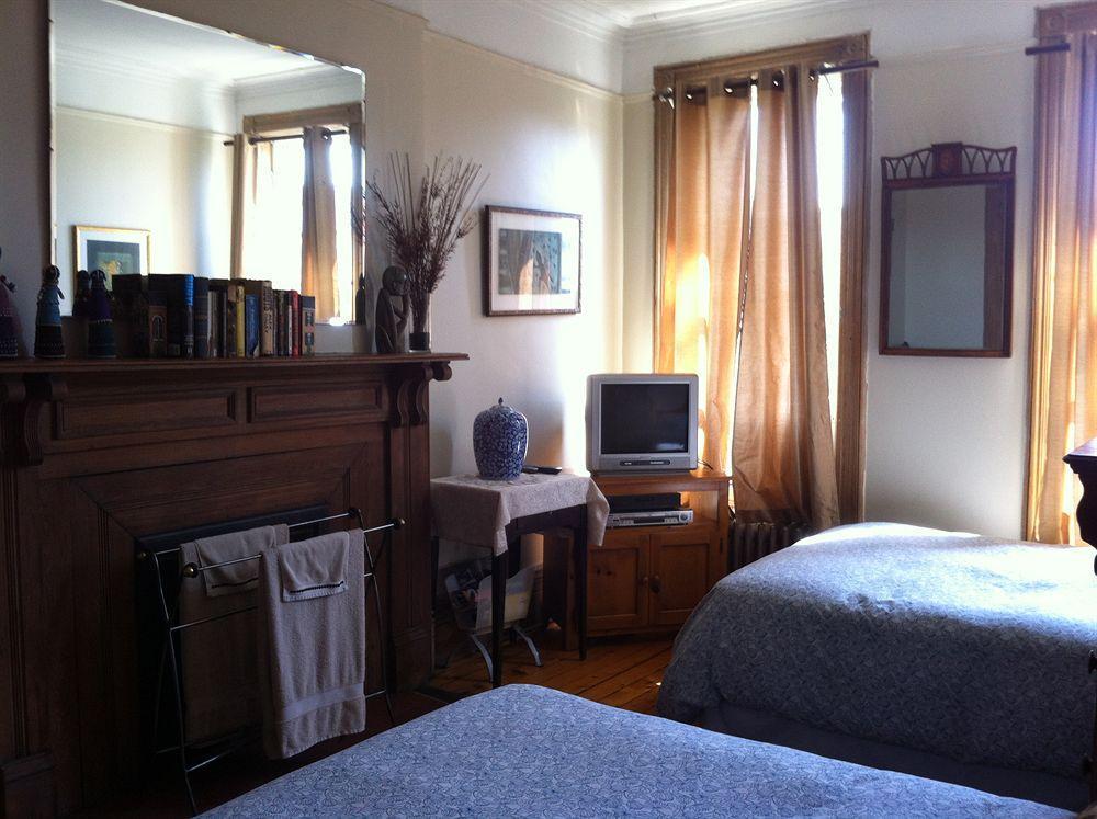 Harlem 144 Guesthouse New York Eksteriør billede
